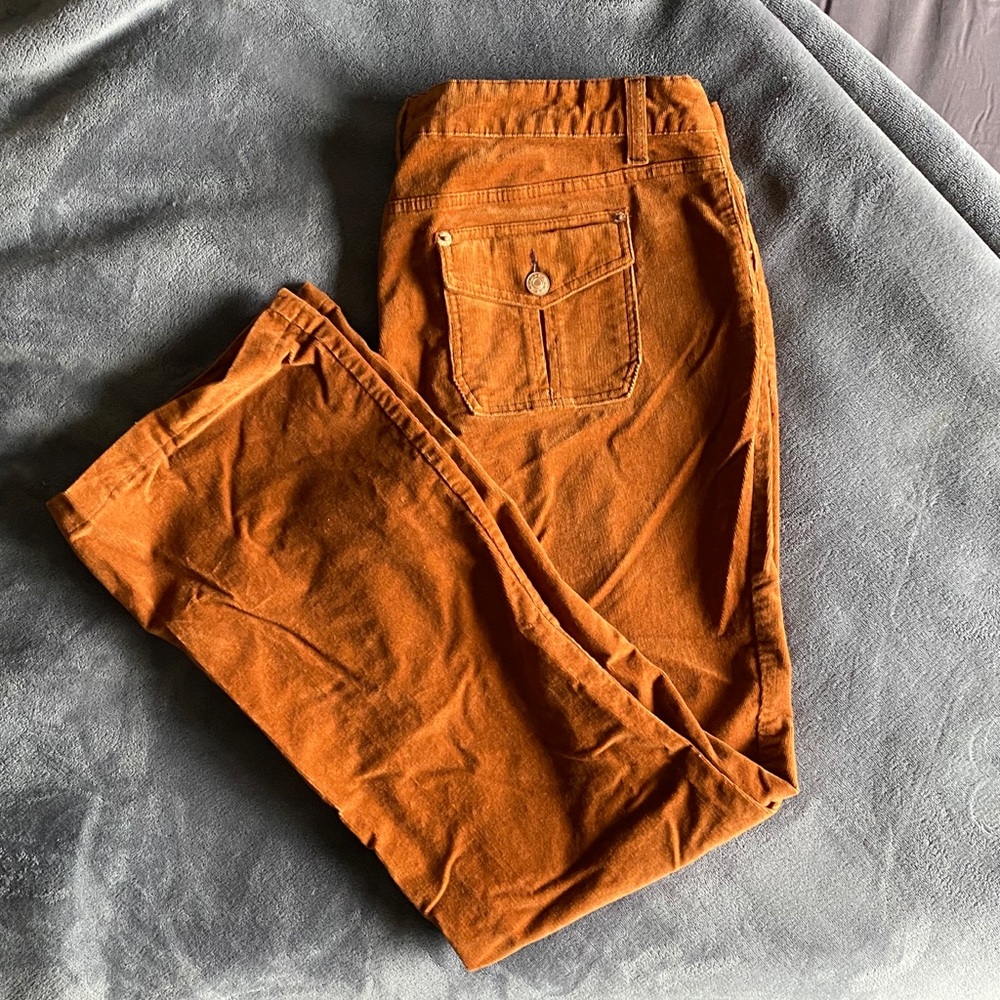 Copper corduroy pants ✨